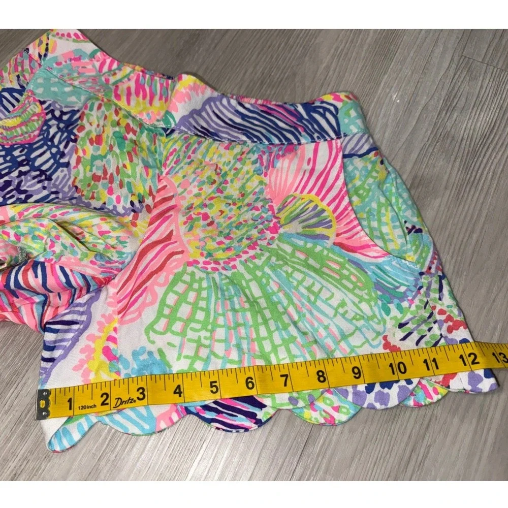 Lilly Pulitzer Callahan Scalloped Shorts Womens S Pink Green Shell Resort Preppy - Picture 6 of 10